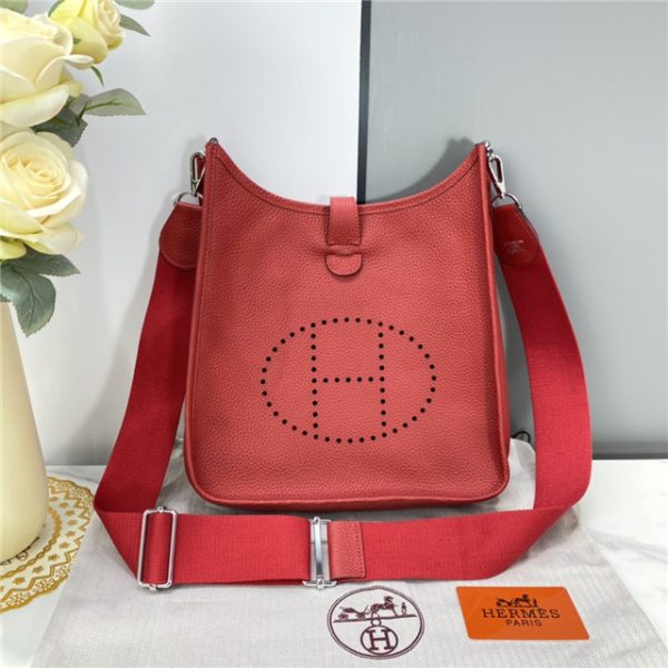 Hermes Evelyne PM Shoulder Bag 1189 Red Clemence Original leather
