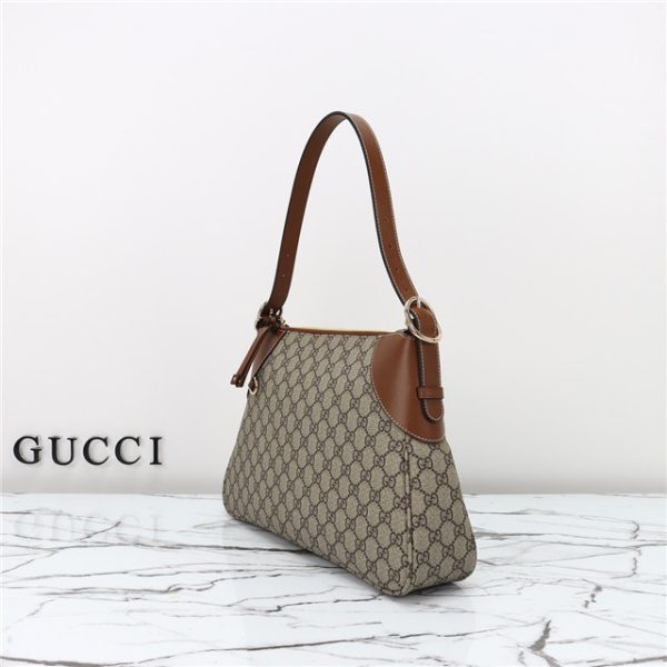 Gucci GG Emblem Large Shoulder Bag 815217 Brown - Image 10
