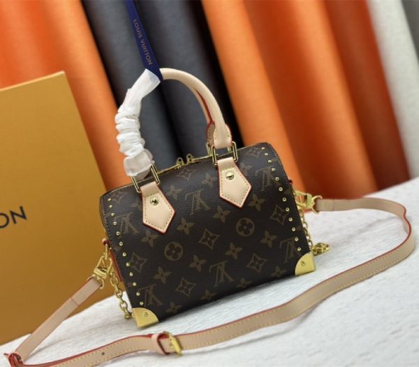 Louis Vuitton Monogram Canvas Cruise 2025 Speedy 20 Trunk Bag In Natural - Image 8