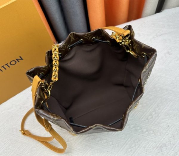 LV Monogram Canvas Noe Trunk PM - Image 6