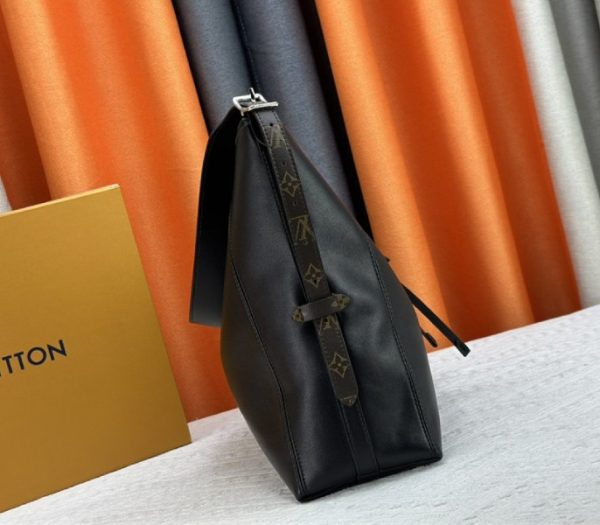 Louis Vuitton CarryAll Vibe MM In Black - Image 7
